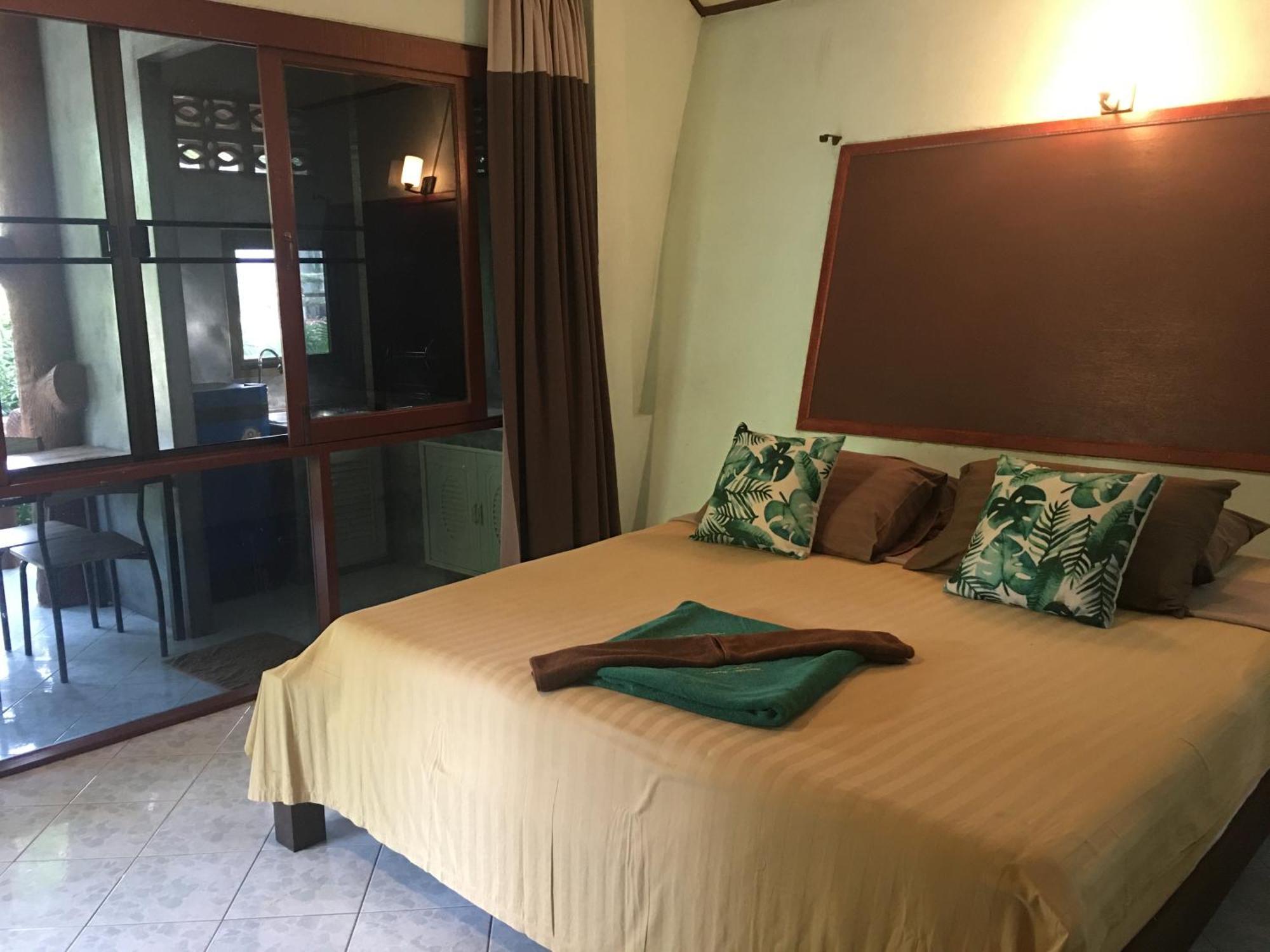 Poseidon Resort Ko Tao Buitenkant foto
