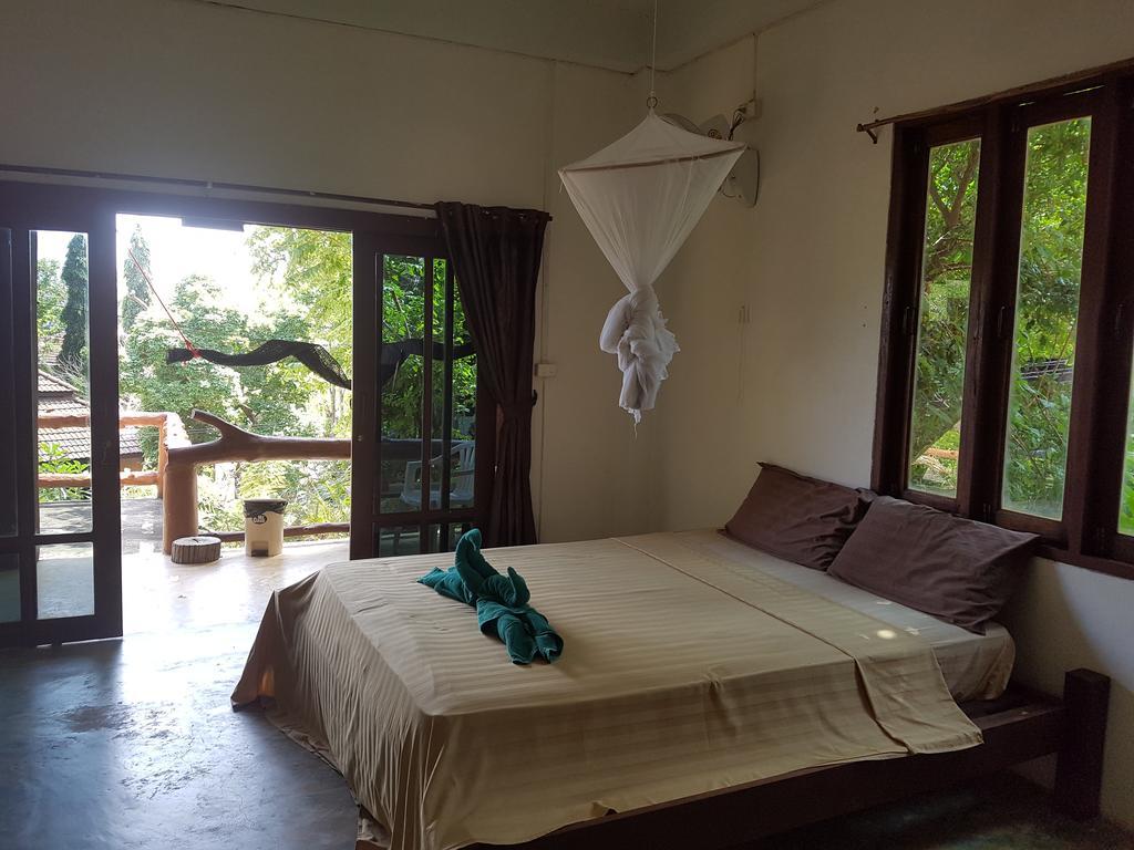 Poseidon Resort Ko Tao Buitenkant foto